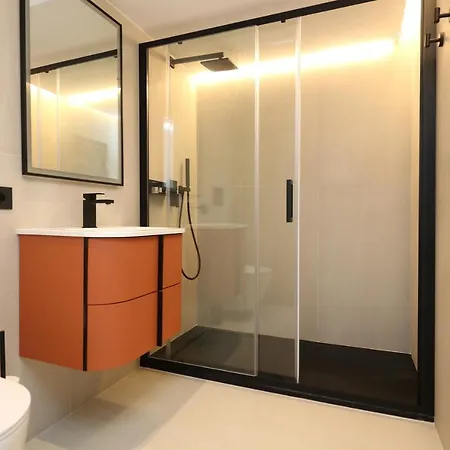 Apartment Luxurious And Posh In Historical Centre Olbia