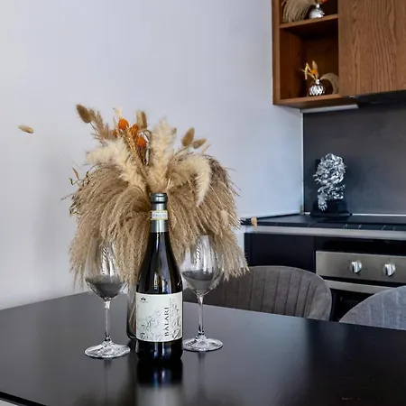 Apartment Luxurious And Posh In Historical Centre Olbia